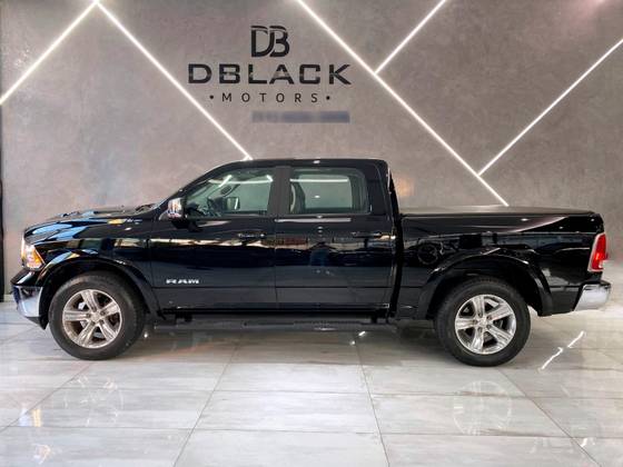 RAM CLASSIC 5.7 V8 GASOLINA LARAMIE CD 4X4 AUTOMÁTICO RAM CLASSIC 5.7 V8 GASOLINA LARAMIE CD 4X4 AUTOMÁTICO
